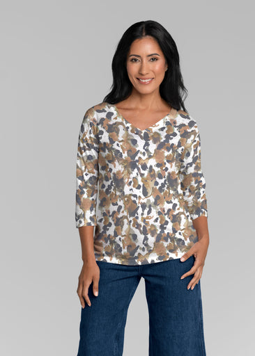 Leo Freehand (26004) ~ Signature 3/4 Sleeve V-Neck Top