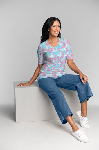 College Cutout (26008) ~ Signature Elbow Sleeve V-Neck Top
