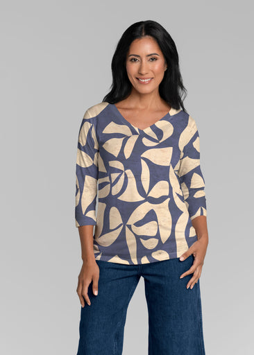 Bonhomie Creme (26010) ~ Signature 3/4 Sleeve V-Neck Top