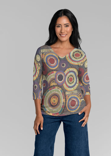 Archeology (26088) ~ Signature 3/4 Sleeve V-Neck Top