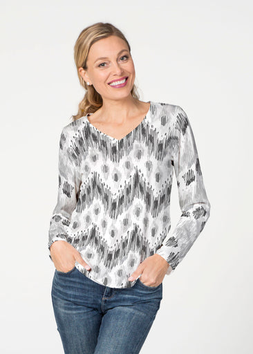 Tonal Waves Black (7834) ~ French Terry V-neck Top