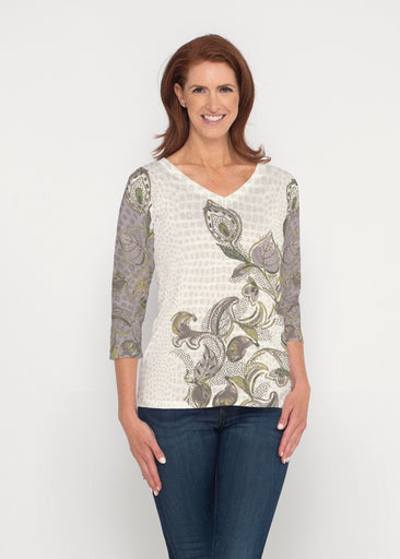 Crocodile Vine (8066) ~ Signature 3/4 Sleeve V-Neck Top